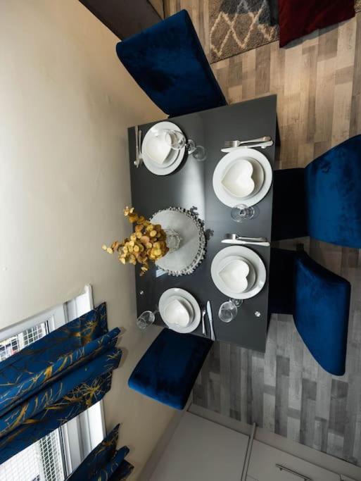 1 Bedroom-Sofabed-Worktable-4-Wifi-Parking London Luaran gambar