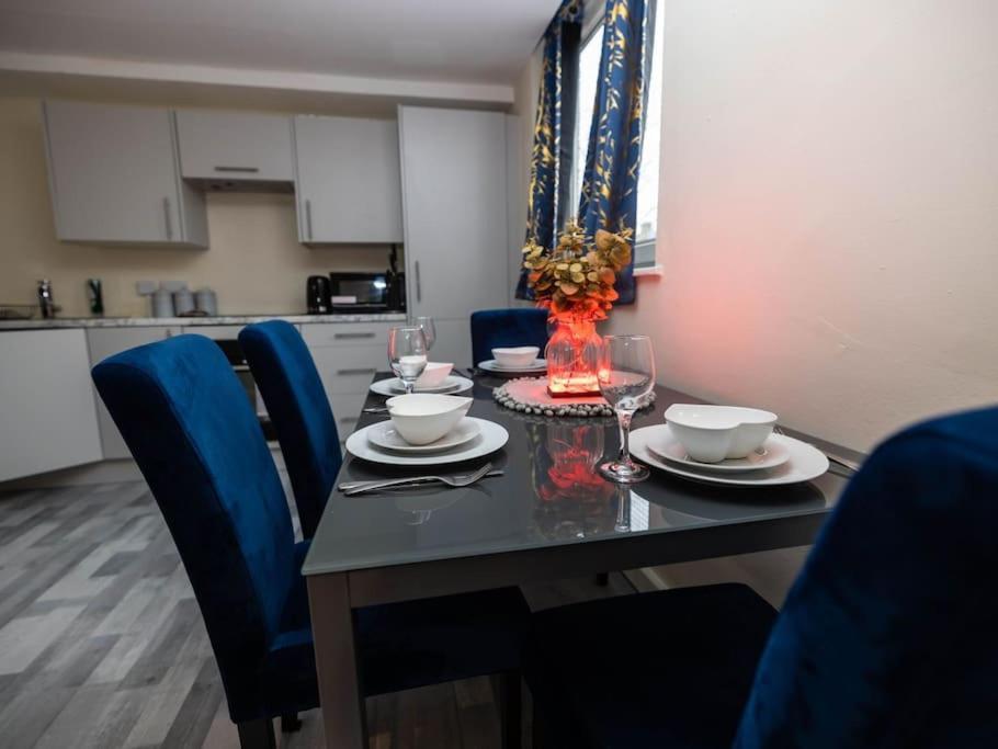 1 Bedroom-Sofabed-Worktable-4-Wifi-Parking London Luaran gambar
