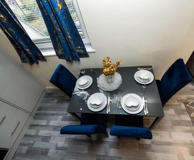 1 Bedroom-Sofabed-Worktable-4-Wifi-Parking London Luaran gambar